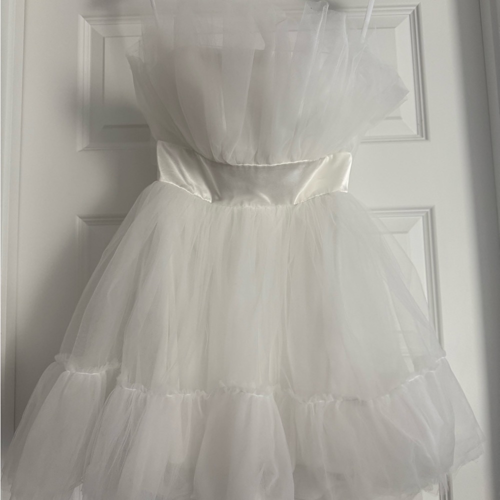 Katie May White Layered Tulle Dress - Picture 4 of 6